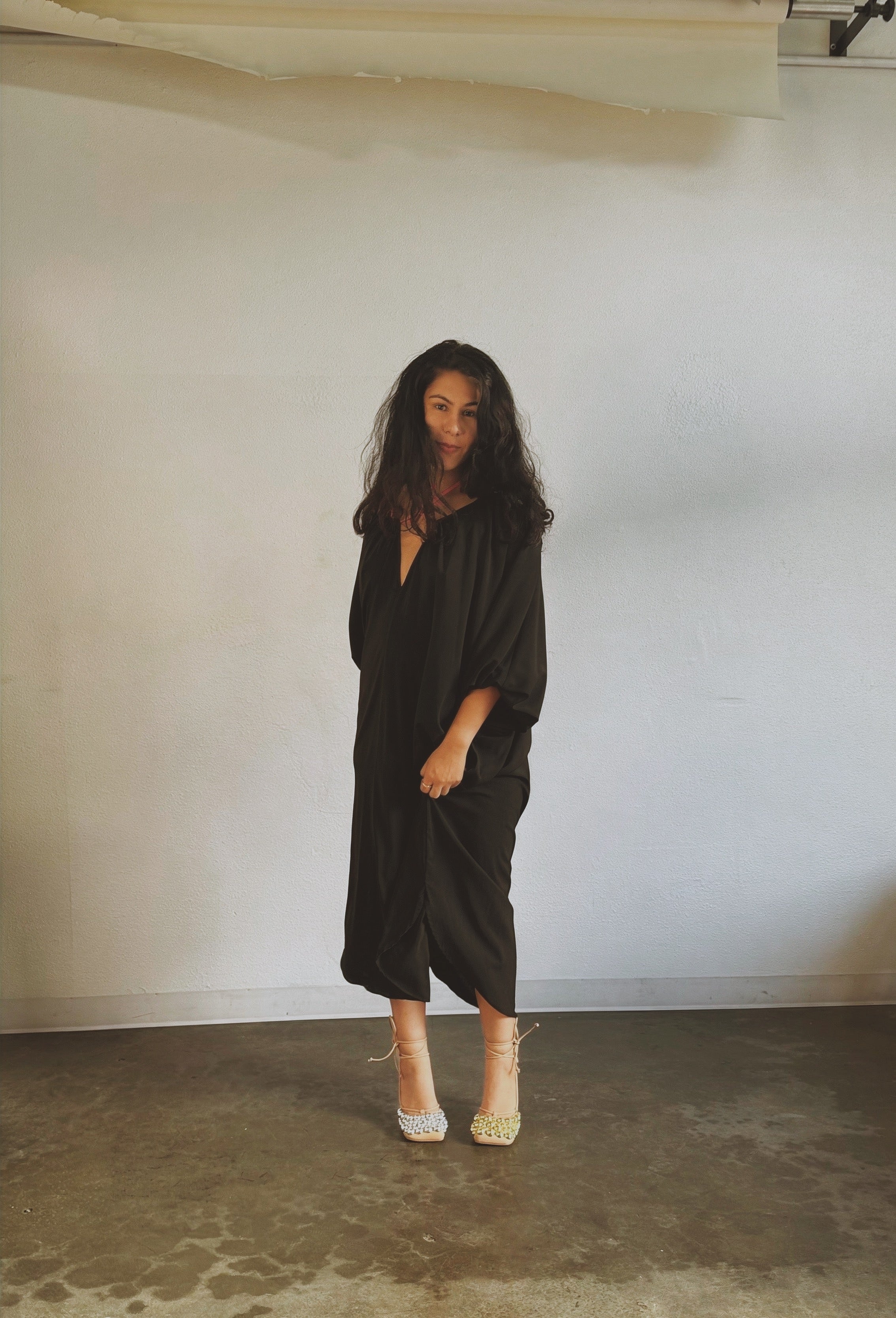 the convertible caftan dress in designer poly crepe de chine | classic black