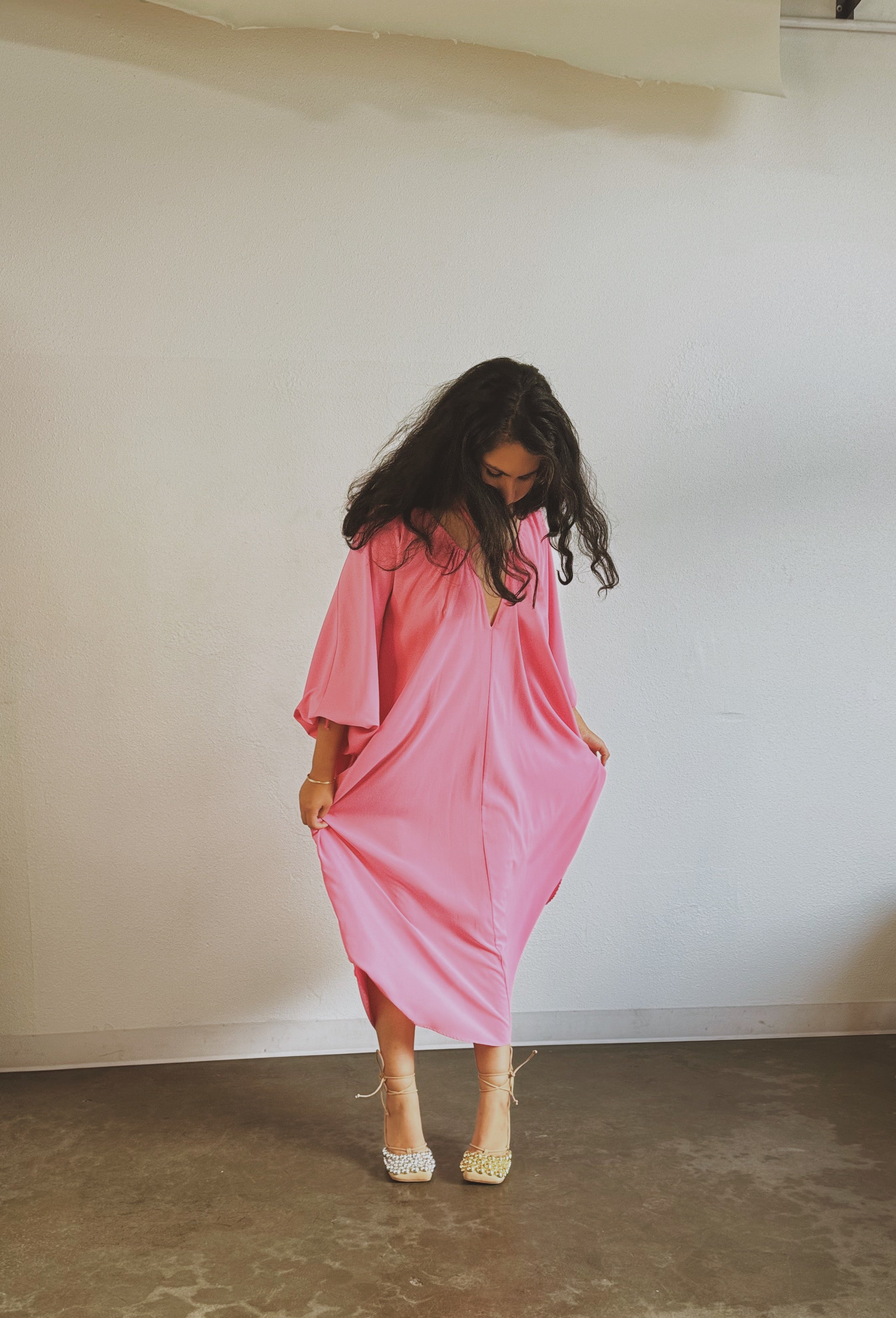 the convertible caftan in designer poly crepe de chine | pink