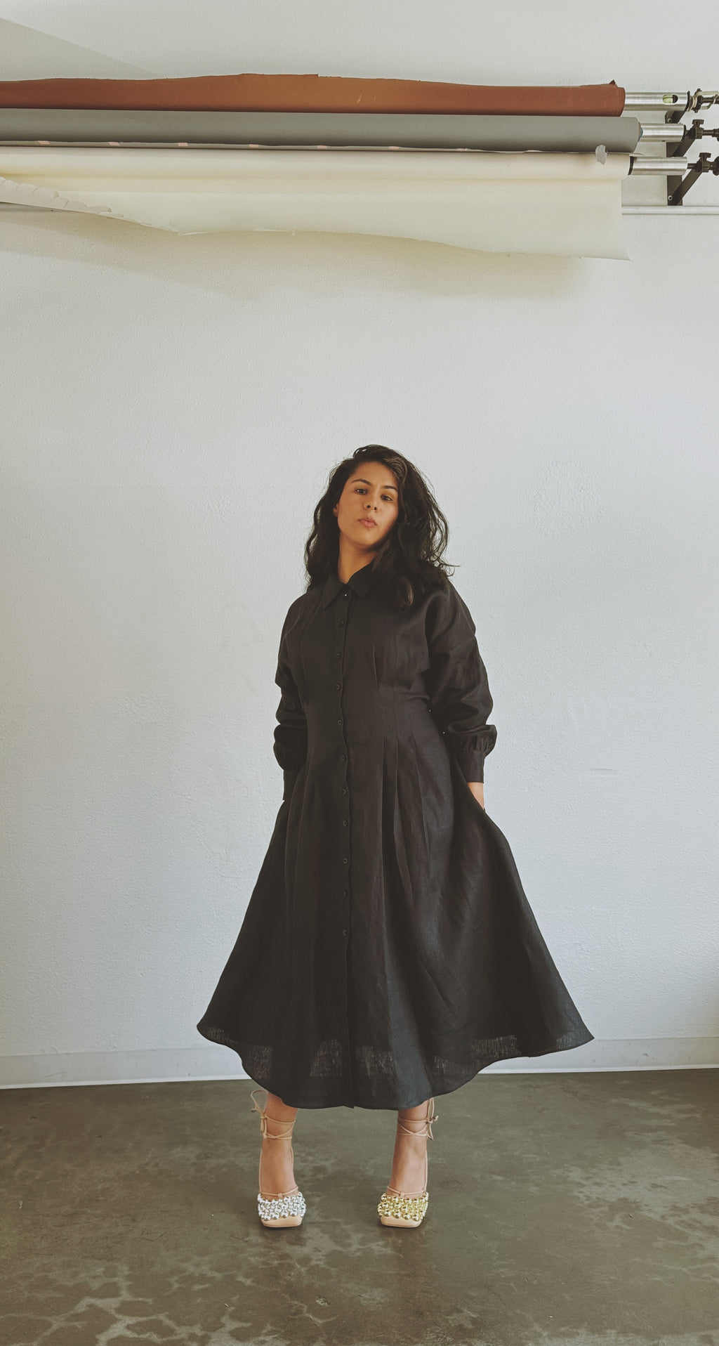 corset shirt dress in linen | classic black