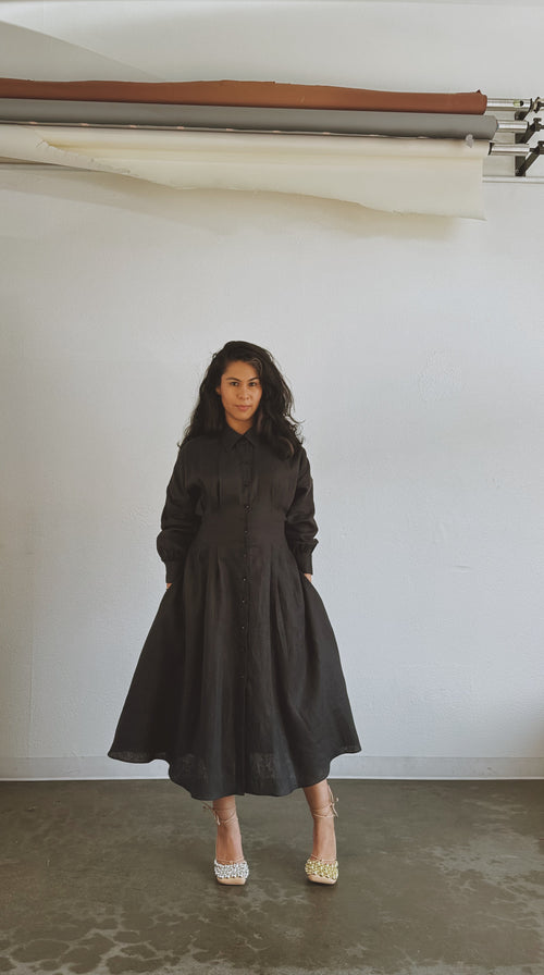 corset shirt dress in linen | classic black